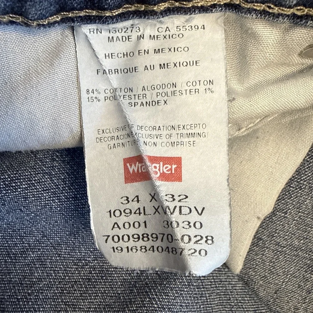 Wrangler Carpenter Jean Work Pants Men's 34x32 Blue Denim Work Pants With Stain